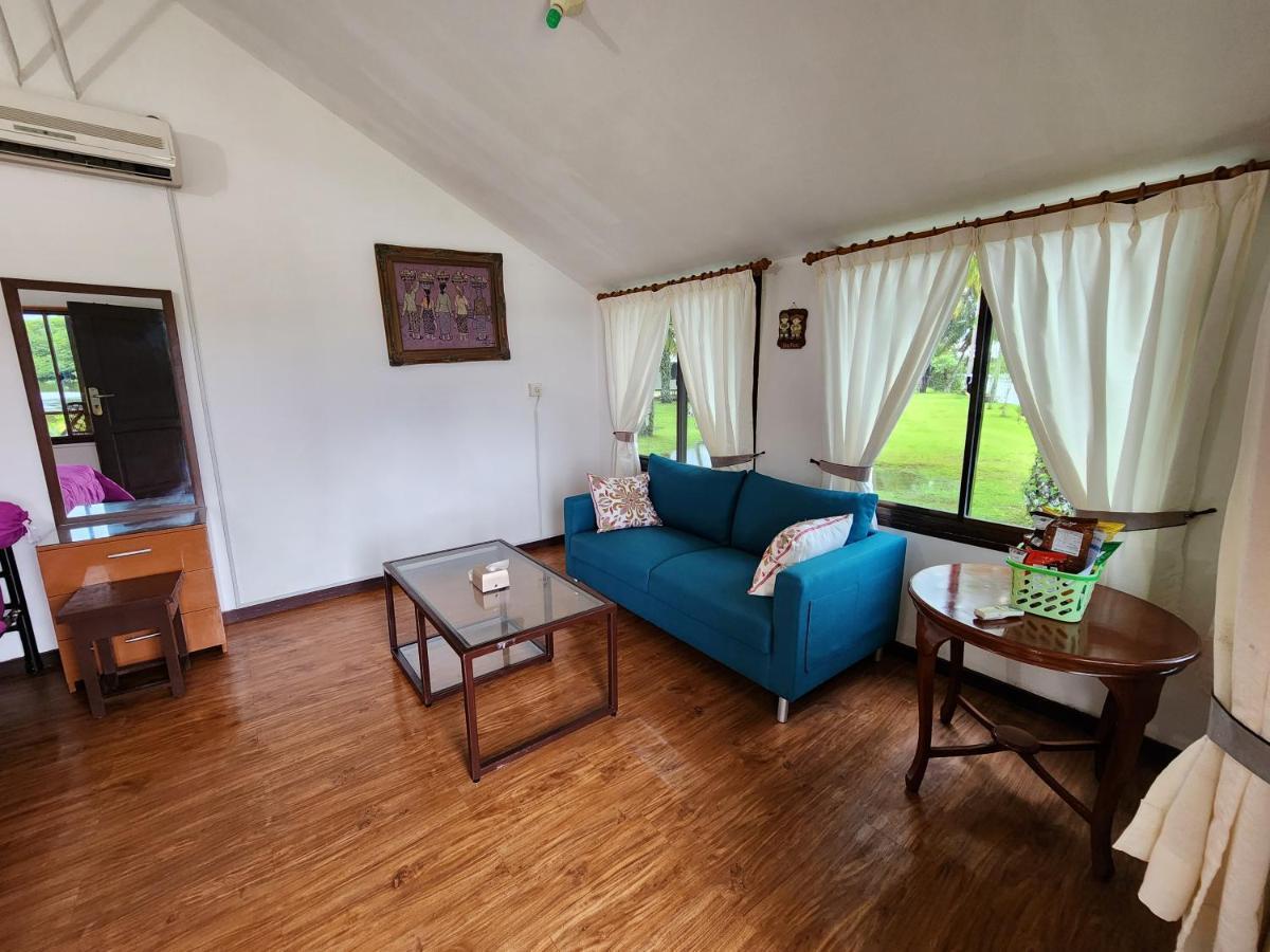 Mb Camp Singkil Hotel Gosongtelaga Kültér fotó