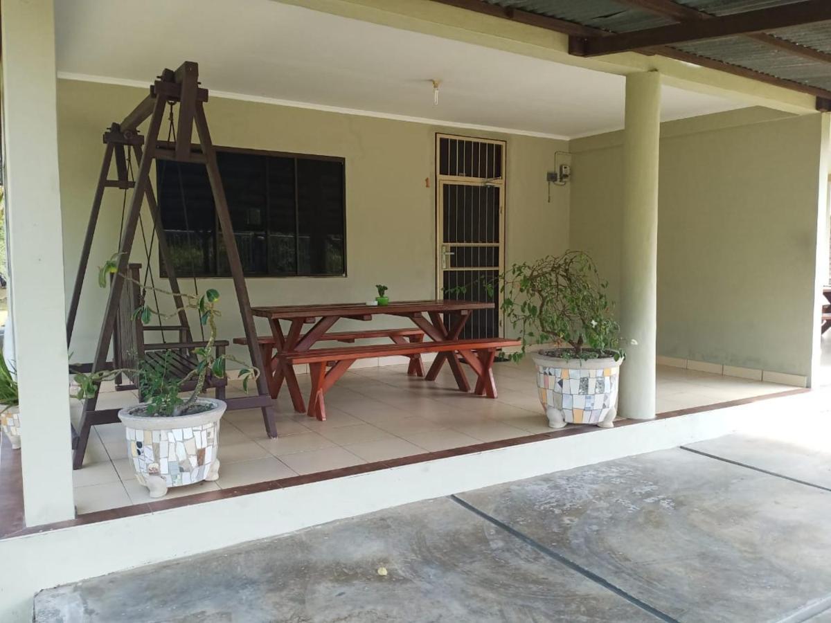 Mb Camp Singkil Hotel Gosongtelaga Kültér fotó