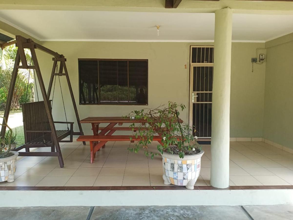 Mb Camp Singkil Hotel Gosongtelaga Kültér fotó