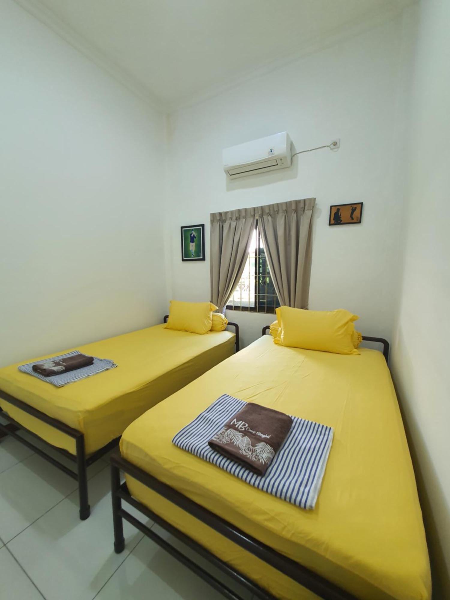 Mb Camp Singkil Hotel Gosongtelaga Kültér fotó