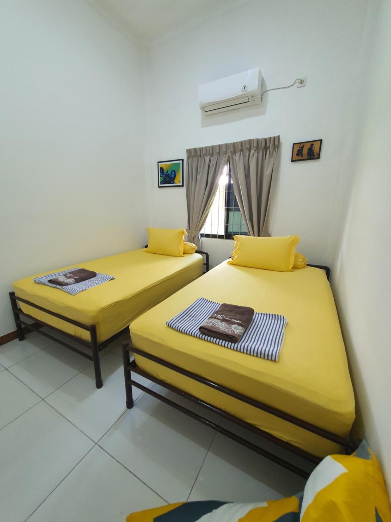 Mb Camp Singkil Hotel Gosongtelaga Kültér fotó