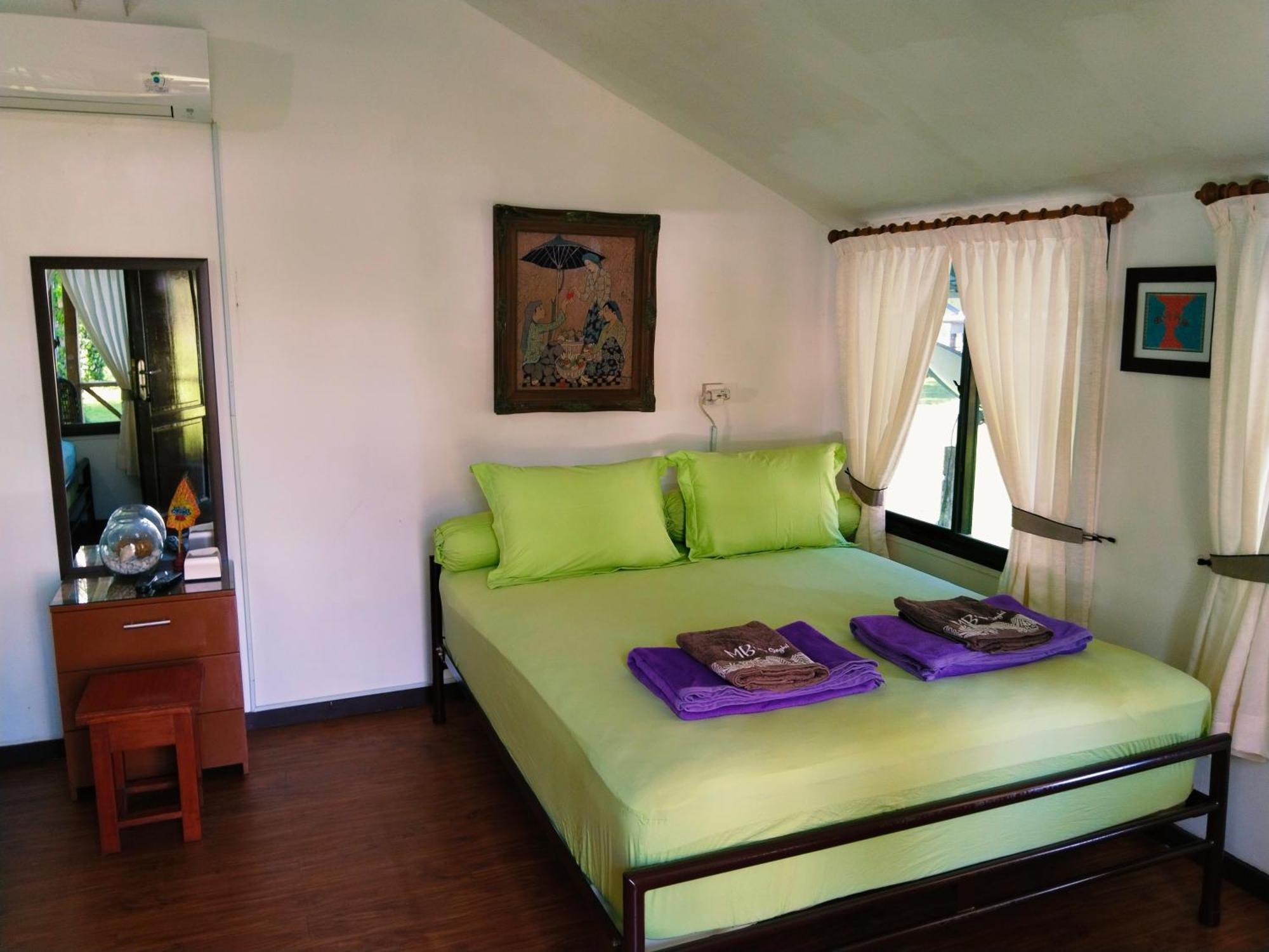 Mb Camp Singkil Hotel Gosongtelaga Kültér fotó