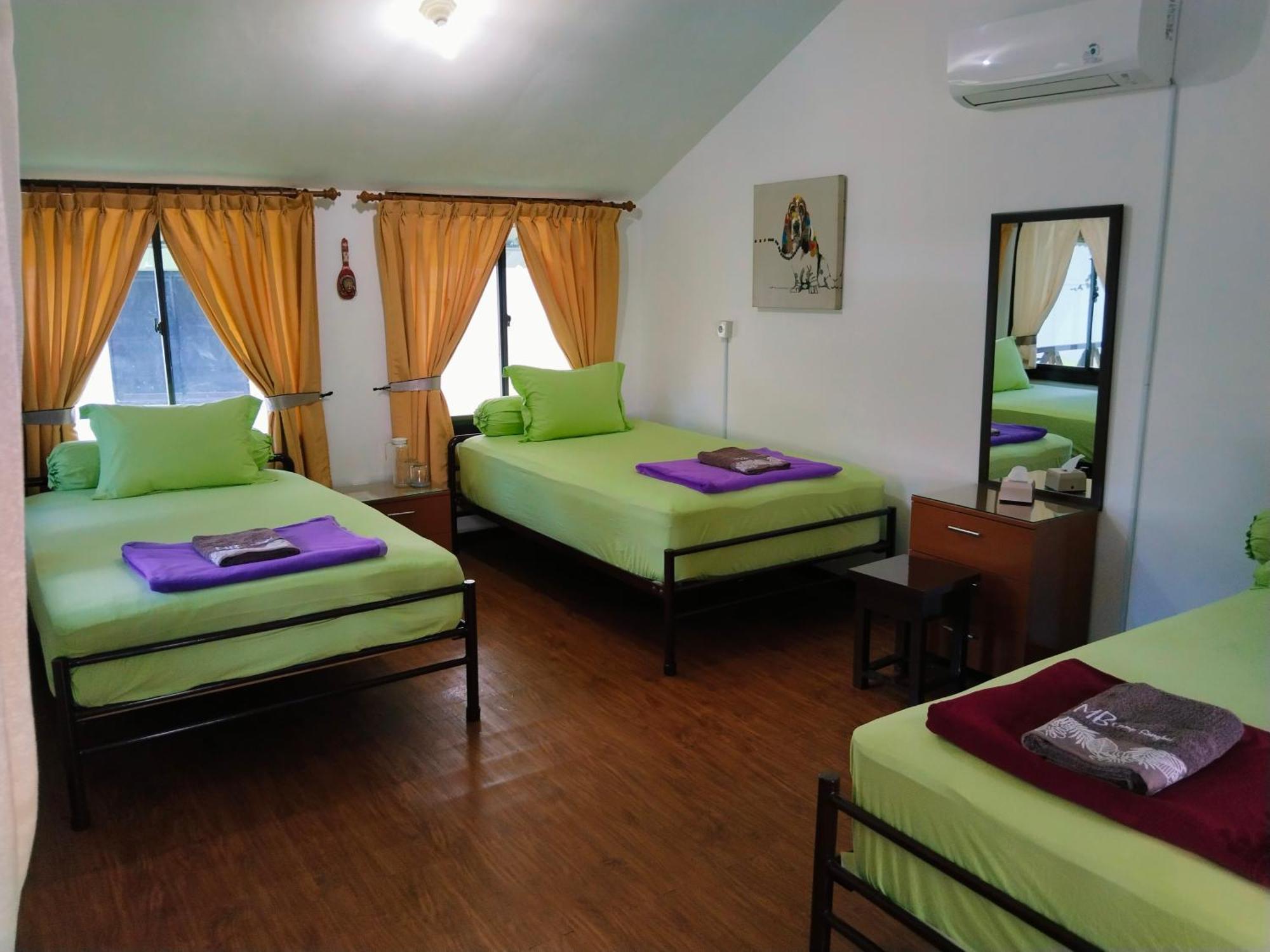 Mb Camp Singkil Hotel Gosongtelaga Kültér fotó
