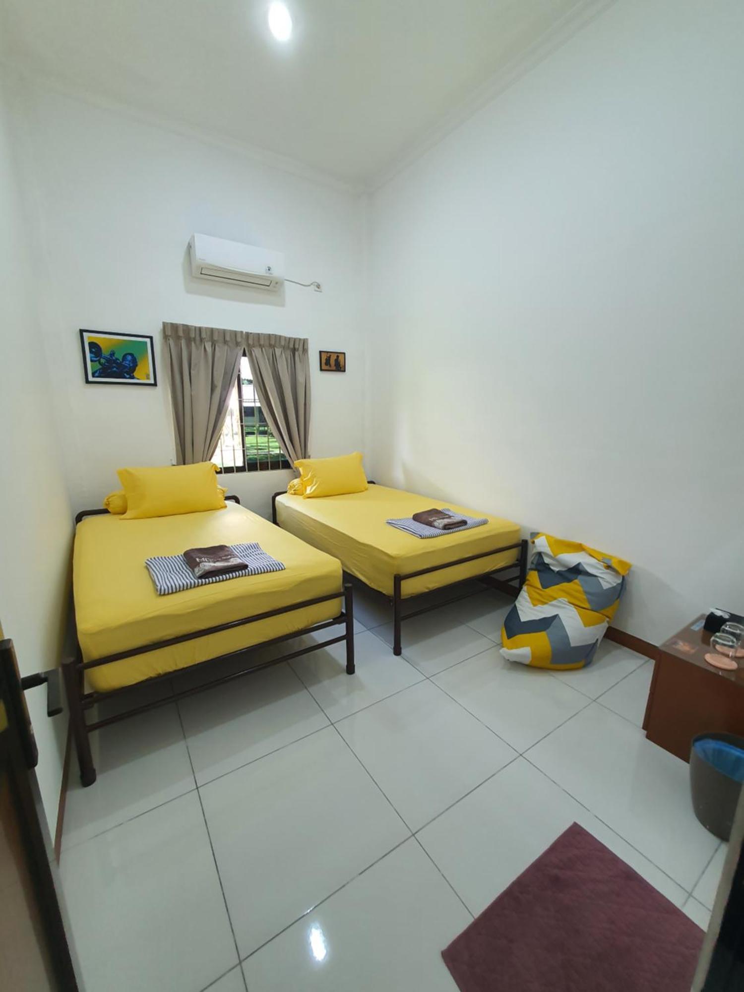 Mb Camp Singkil Hotel Gosongtelaga Kültér fotó